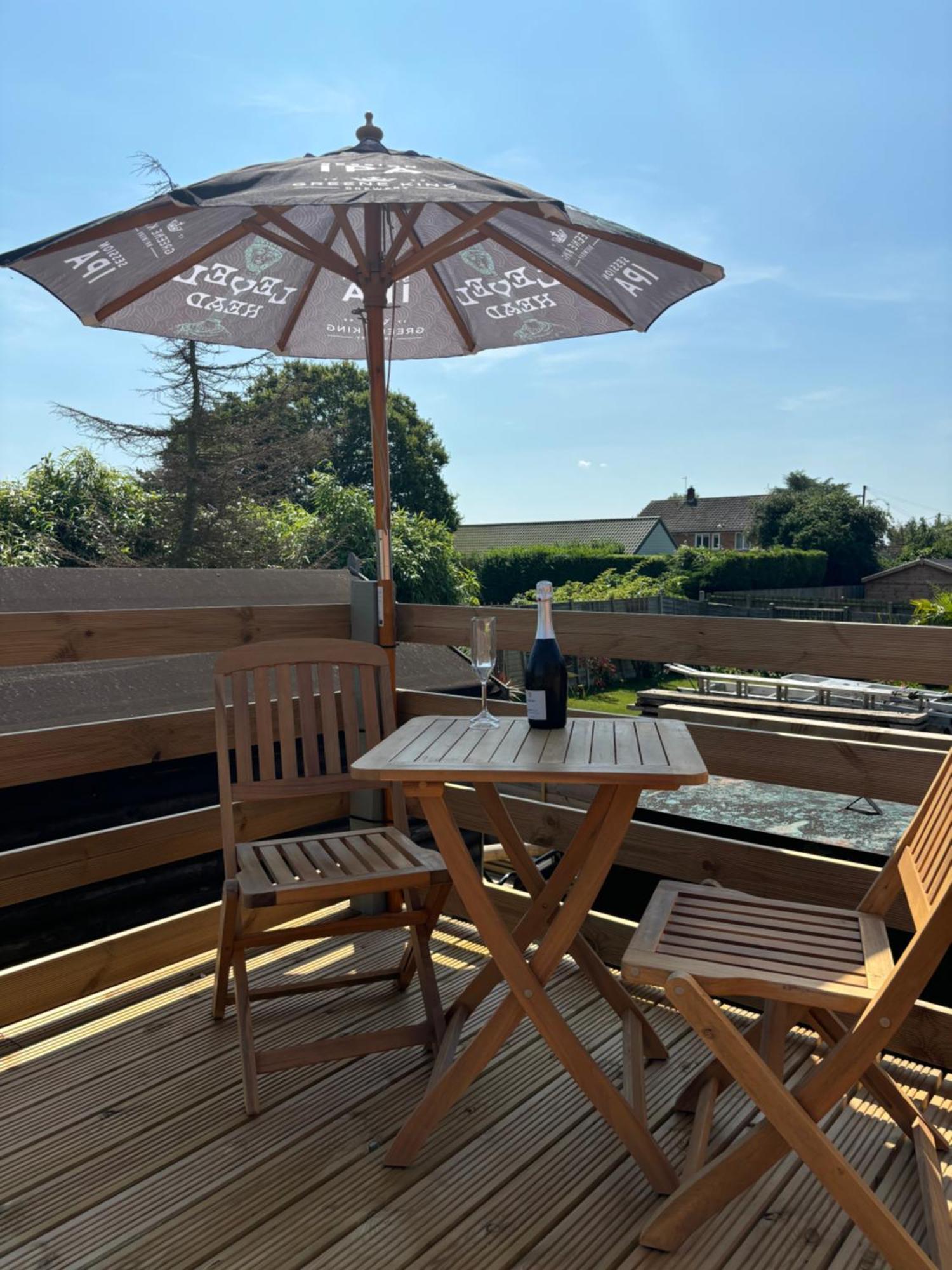 费克纳姆 The Olive Tree Bistro酒店 外观 照片